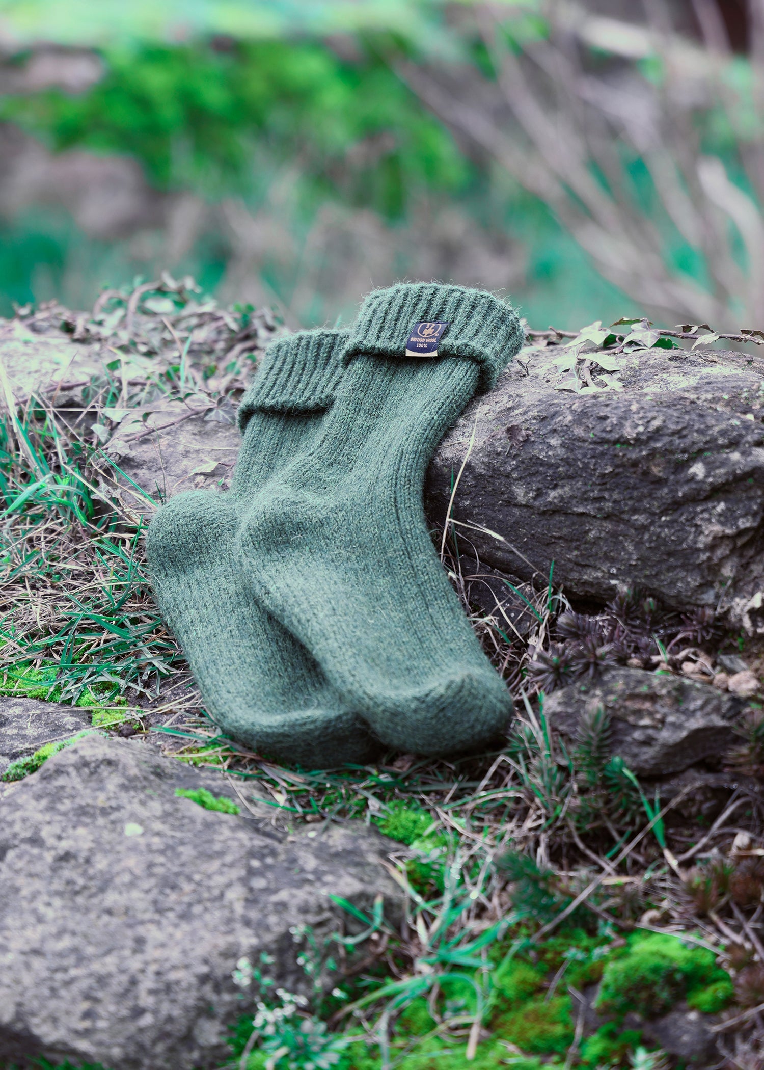 100% British Wool Boot Socks for Men & Women – Celtic Green Walking Socks