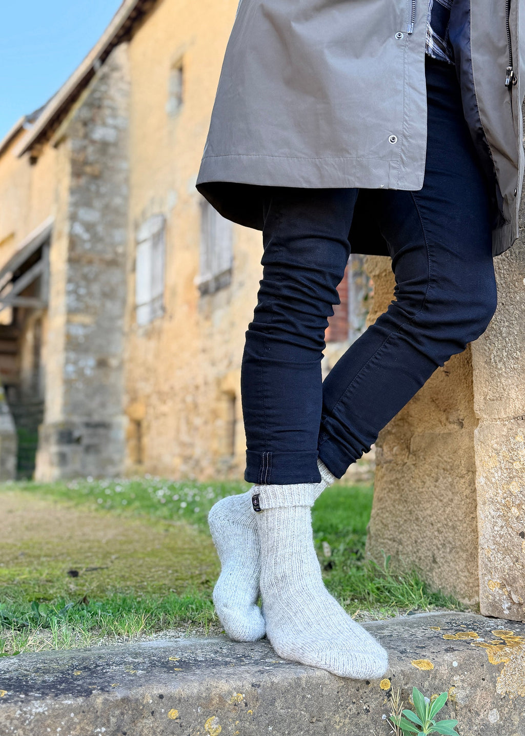 100% British Wool Boot Socks for Men & Women – Light Grey Natural Walking Socks