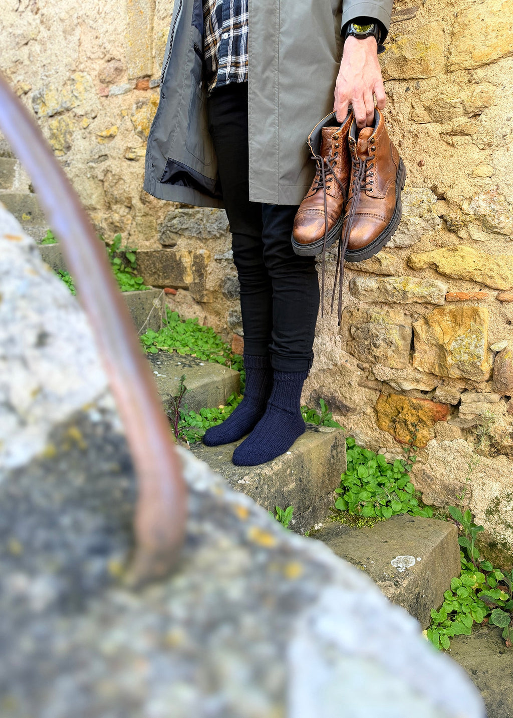 100% British Wool Boot Socks for Men & Women – Navy Blue Walking Socks