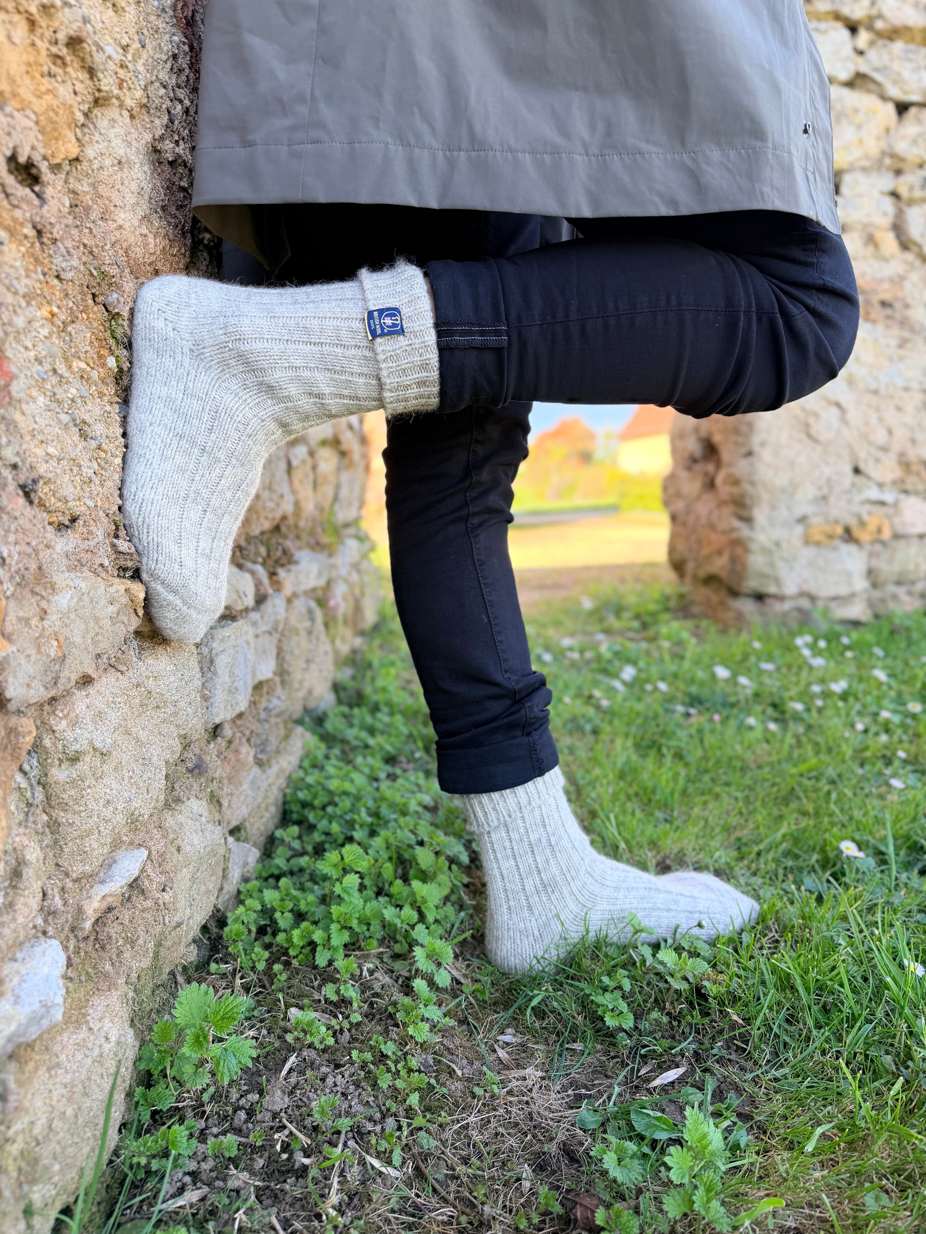 100% British Wool Boot Socks for Men & Women – Light Grey Natural Walking Socks